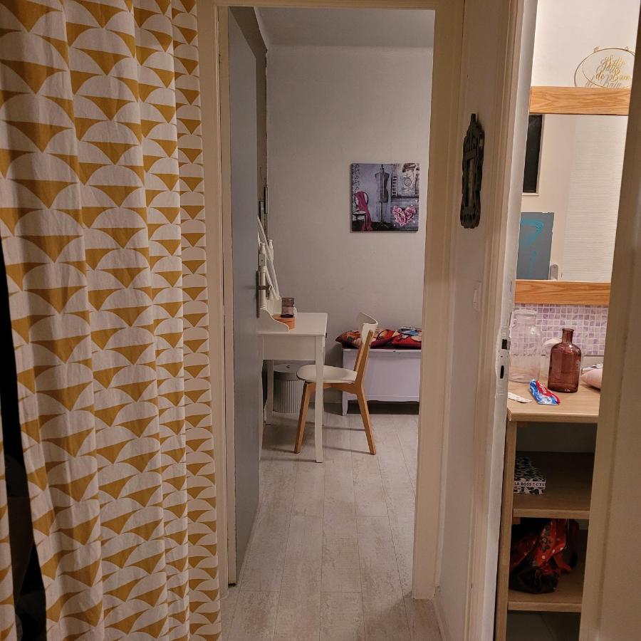 Charmant Appartement A Deux Pas Du Centre Historique Quimper Buitenkant foto